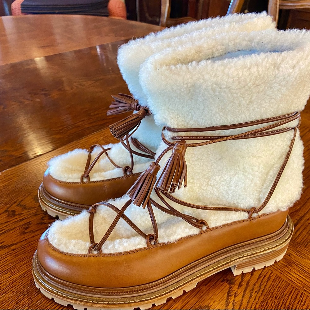 NEW Aquazzura Tan & Cream Shearling Winter Boots Size 38